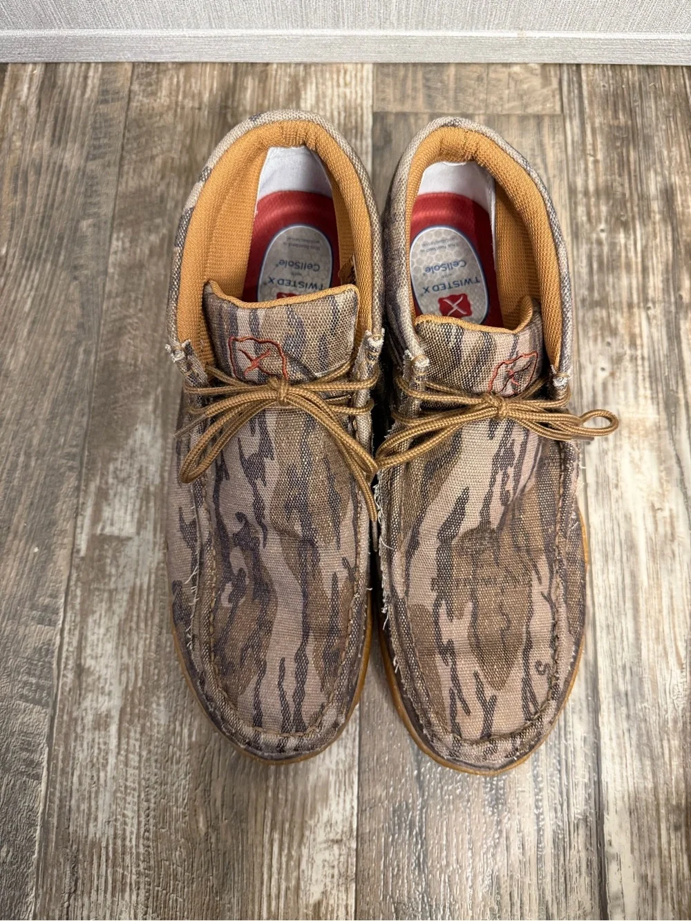 Twisted X Men's Chukka Boots in Camo Green and Brown Size 11.5